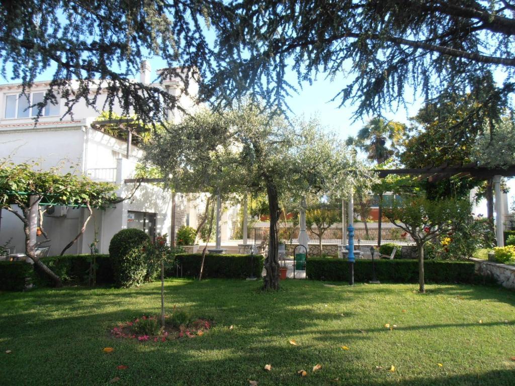 Hotel Metković Exteriör bild