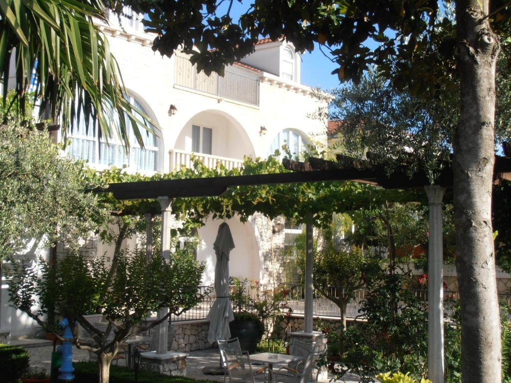 Hotel Metković Exteriör bild